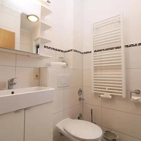 Droese, Haus 8b - 14 شقة Ostseebad Kühlungsborn